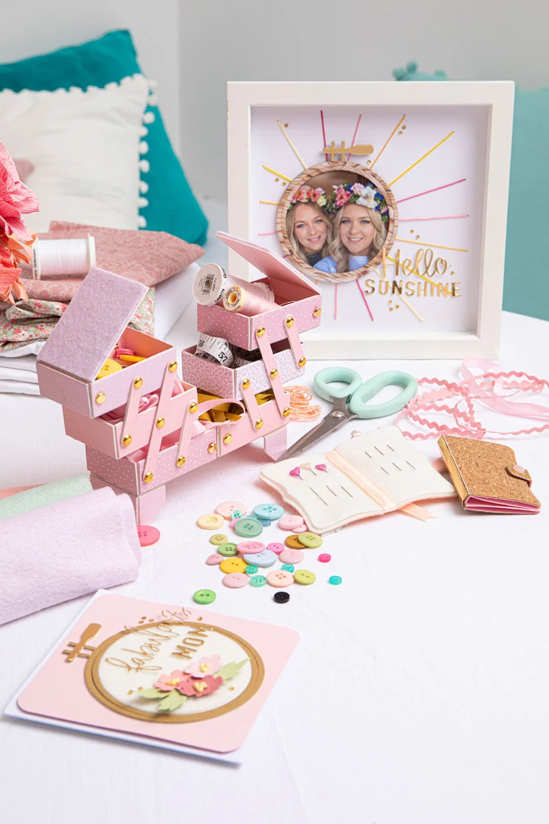 Sizzix ScoreBoards XL Die - Box, Cantilever Sewing Box by Eileen Hull - Image 5